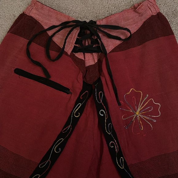 Festival pants - Picture 2 of 4